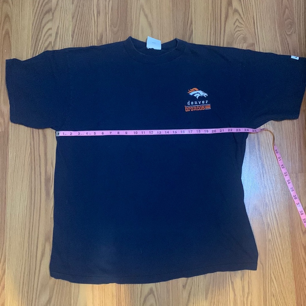 Denver Broncos NFL Logo Athletic T-Shirt Vintage 90s